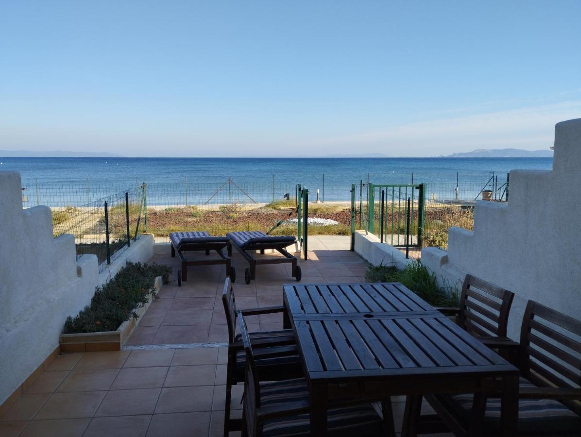 Hyères Le Surplage المظهر الخارجي الصورة
