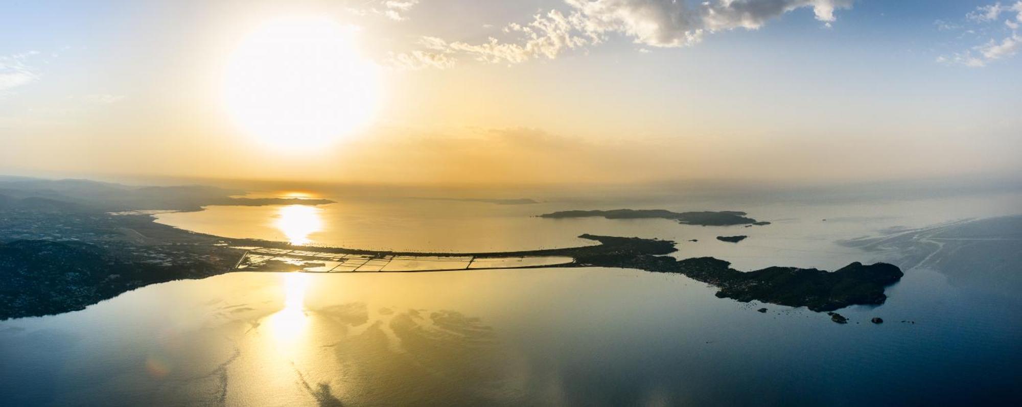 Hyères Le Surplage المظهر الخارجي الصورة